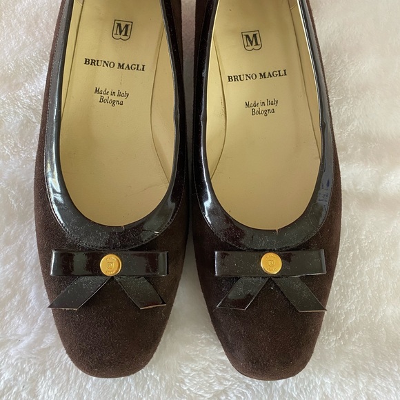 Bruno Magli Shoes - Bruno Magli Brown suede pumps - Size 7